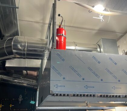 Instalación de sistema contra incendios en campanas de cocina en Patrimonio Nacional